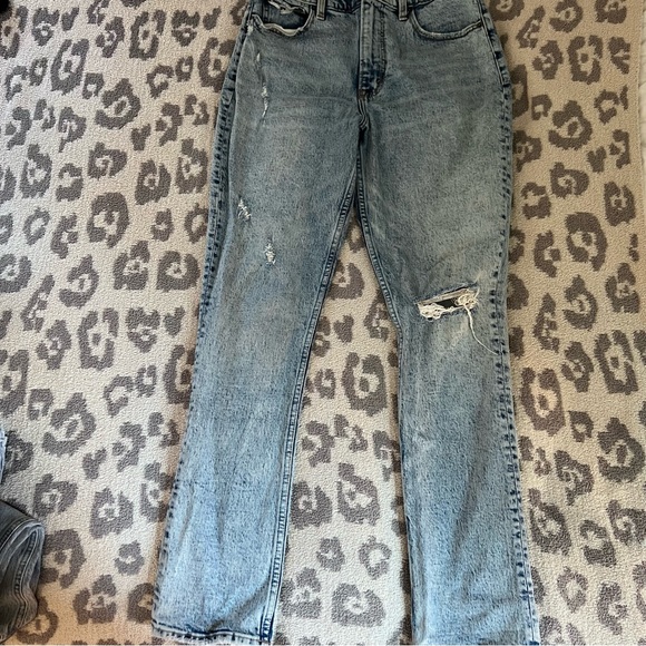 Abercrombie & Fitch the 90’s skinny high rise jean acid wash - Picture 2 of 4